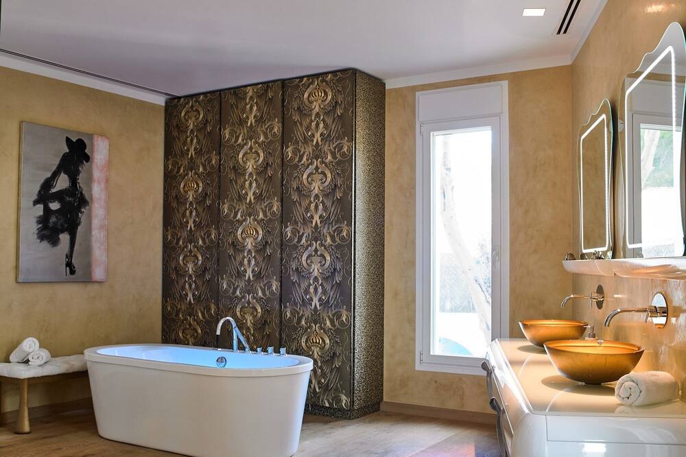 Photo of Bathroom in Can Furnet
