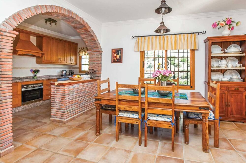 Photo of Bedroom in Frigiliana