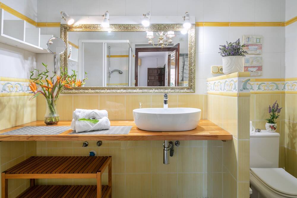 Photo of Bathroom in Elche