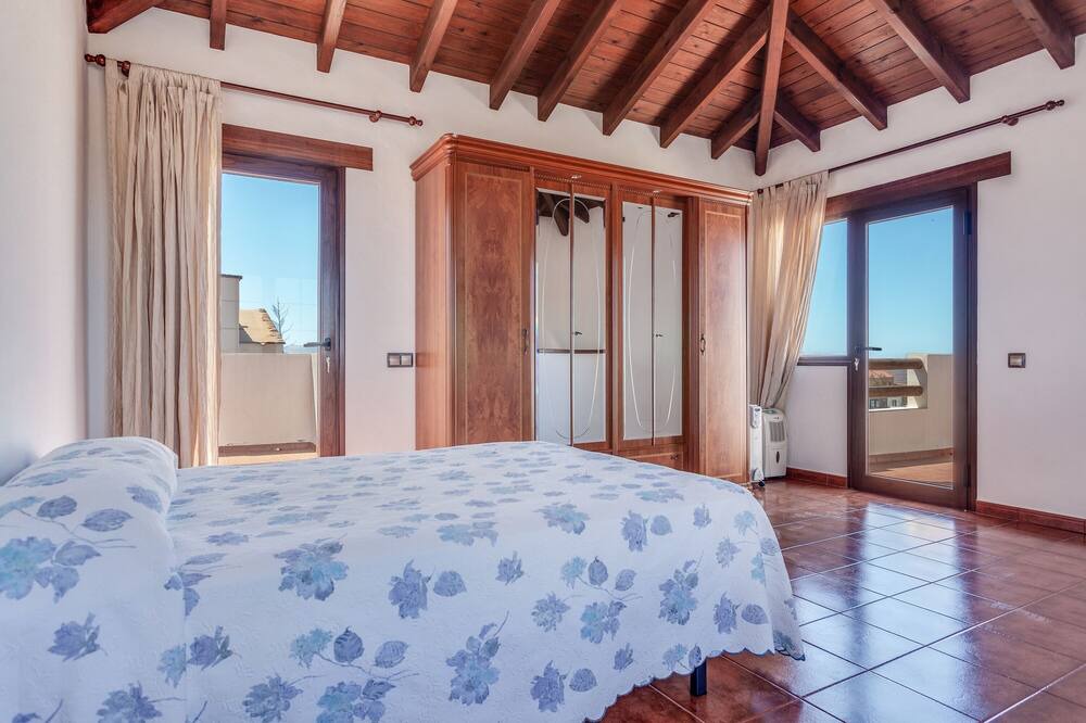 Photo of Bedroom in Villaverde