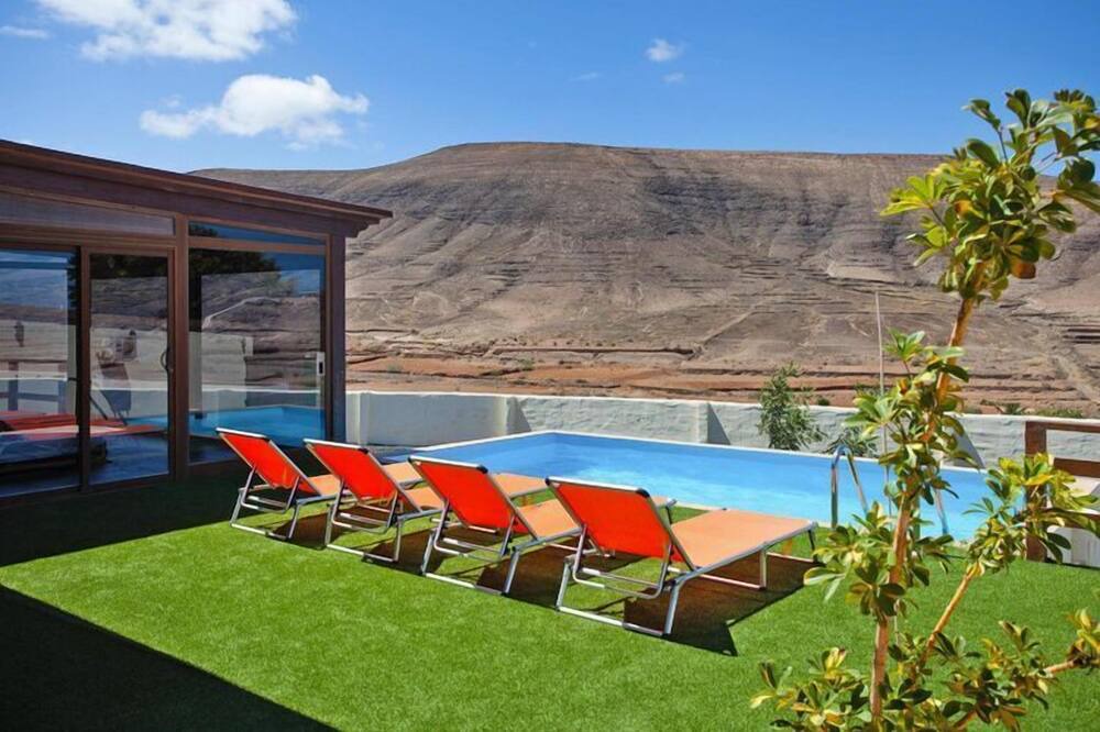 Photo of Outdoor in Guisguey