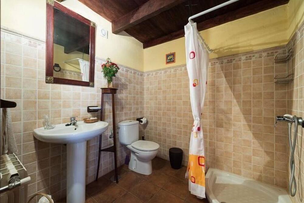 Photo of Bathroom in Barranco del Pinar