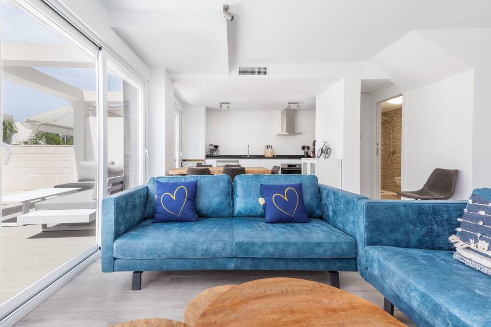 Photo of Livingroom in Puerto Marino
