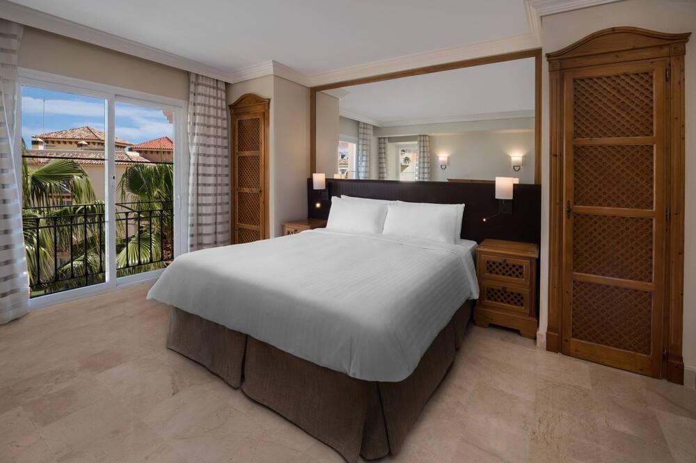 Photo of Bedroom in Nikki Beach