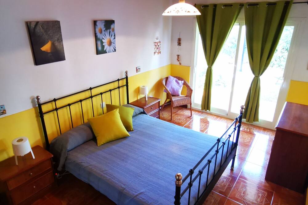Photo of Bedroom in Triquivijate