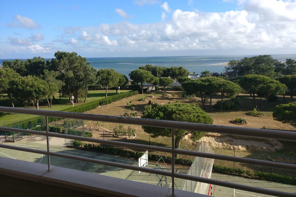 Photo of Patio Balcony in Laguna de El Portil
