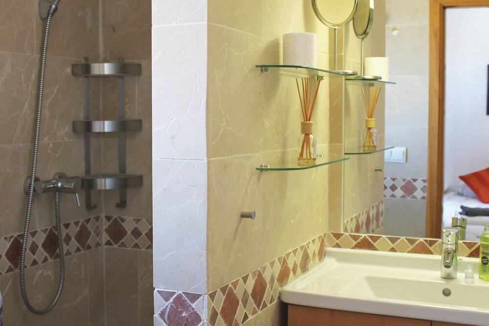 Photo of Bathroom in Algorfa