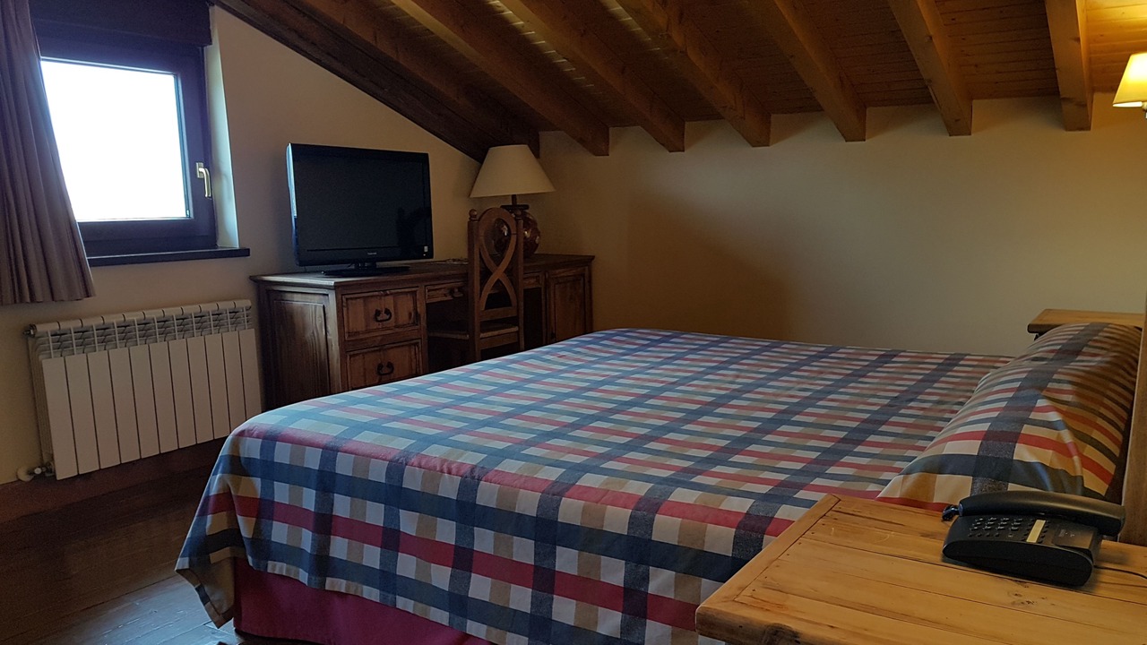 Photo of Bedroom in Navarredonda de Gredos