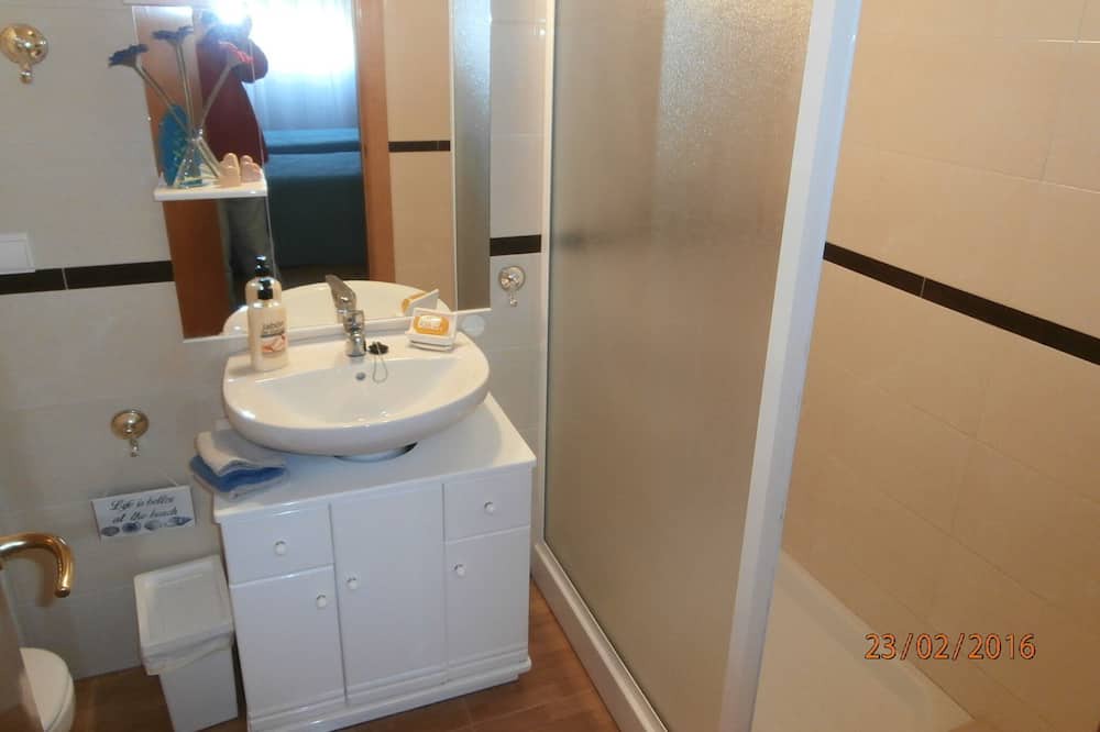 Photo of Bathroom in La Marina