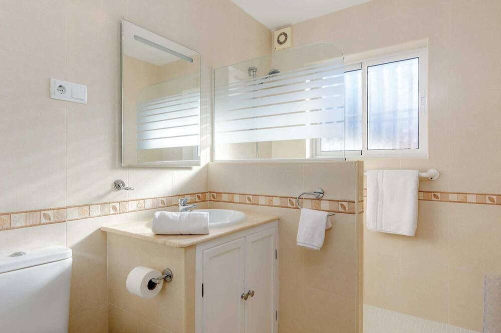 Photo of Bathroom in Calahonda