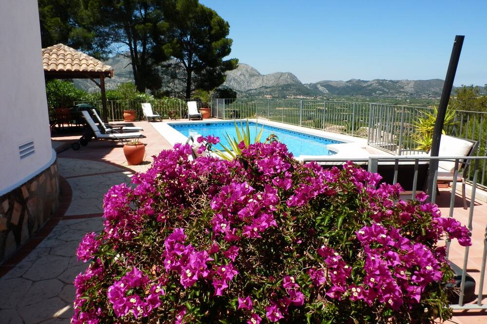 Photo of Outdoor in Ensanche Diputacion