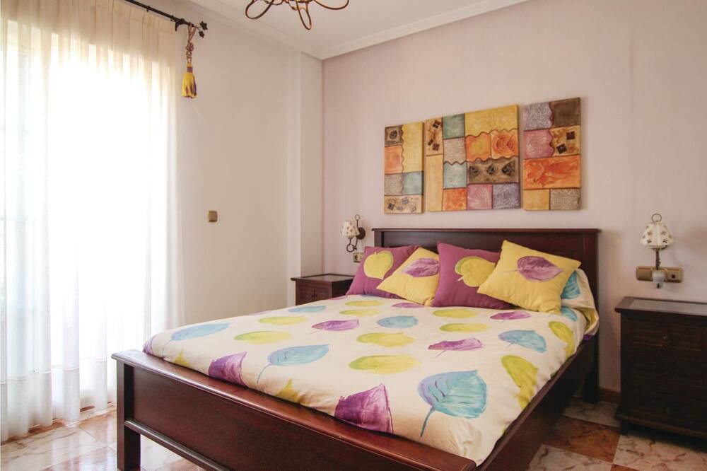 Photo of Bedroom in La Marina
