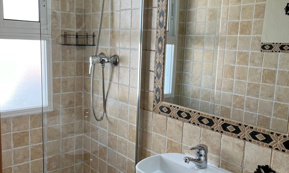 Photo of Bathroom in La Trinidad-San Juan y Todos los Santos