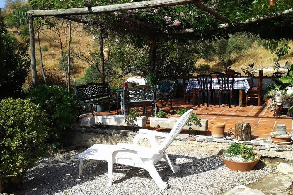 Photo of Patio Balcony in Almogia