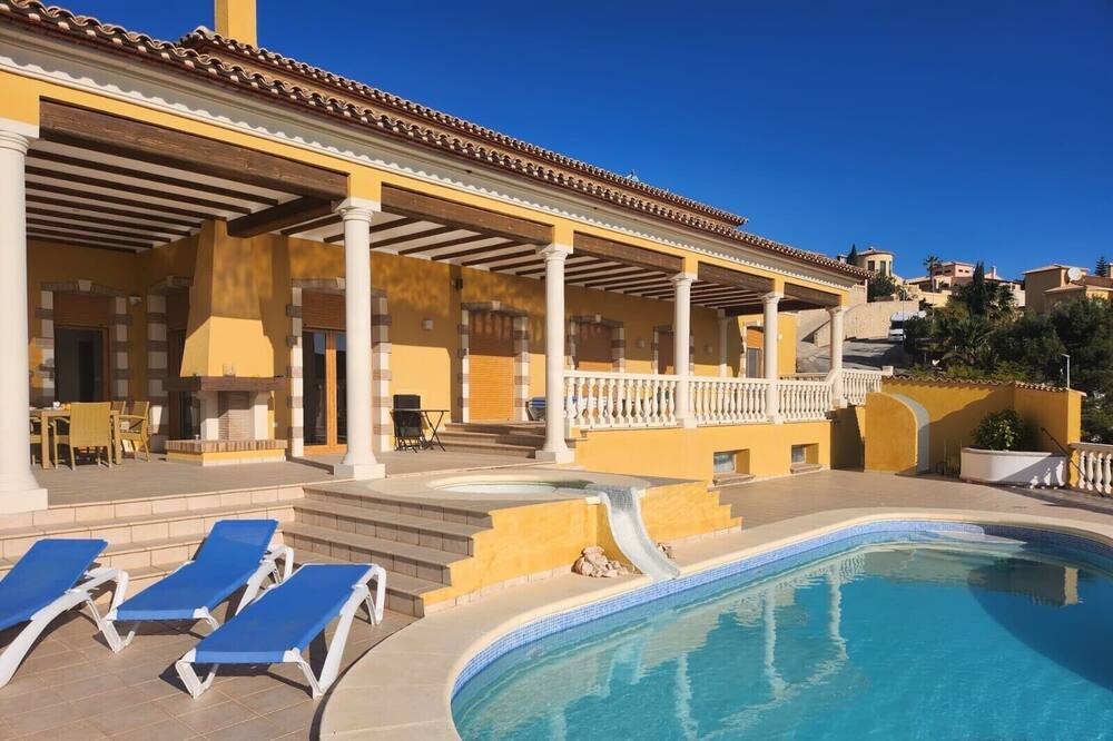 Photo of Outdoor in Adsubia