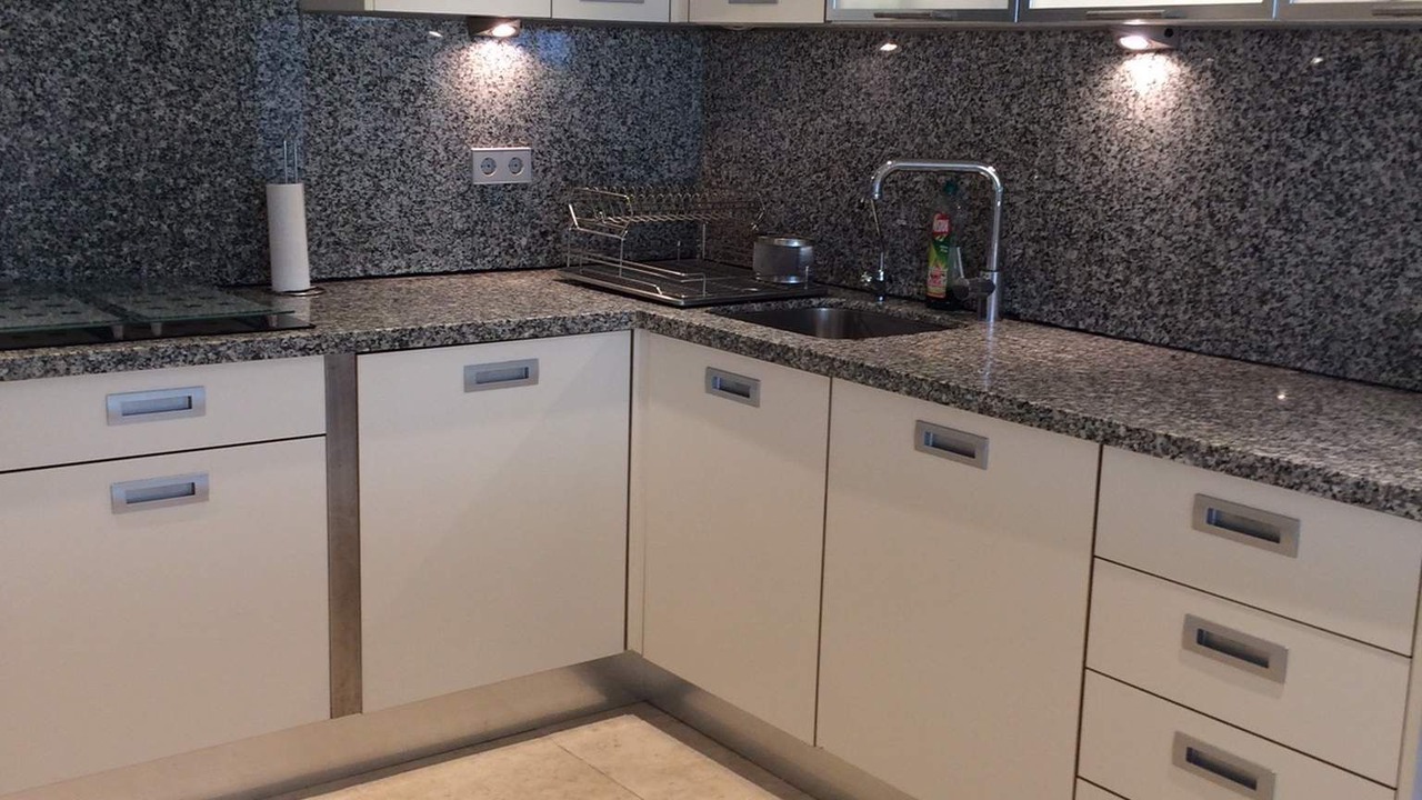 Photo of Kitchen in New Golden Mile
