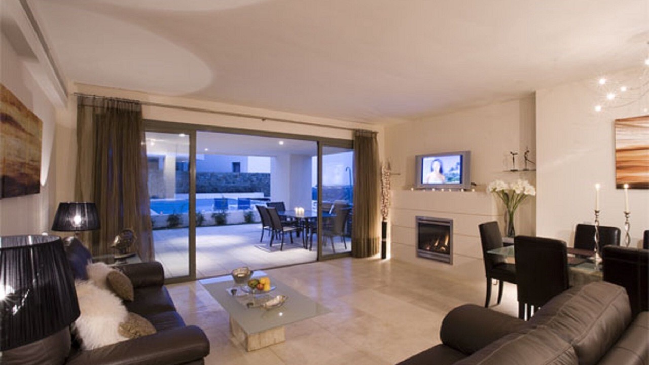 Photo of Livingroom in New Golden Mile