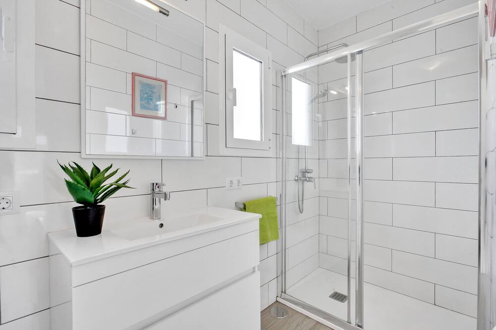 Photo of Bathroom in Puerto del Rosario