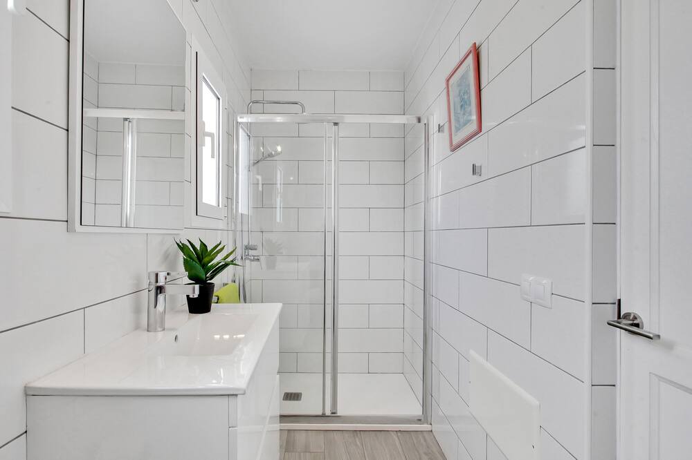 Photo of Bathroom in Puerto del Rosario