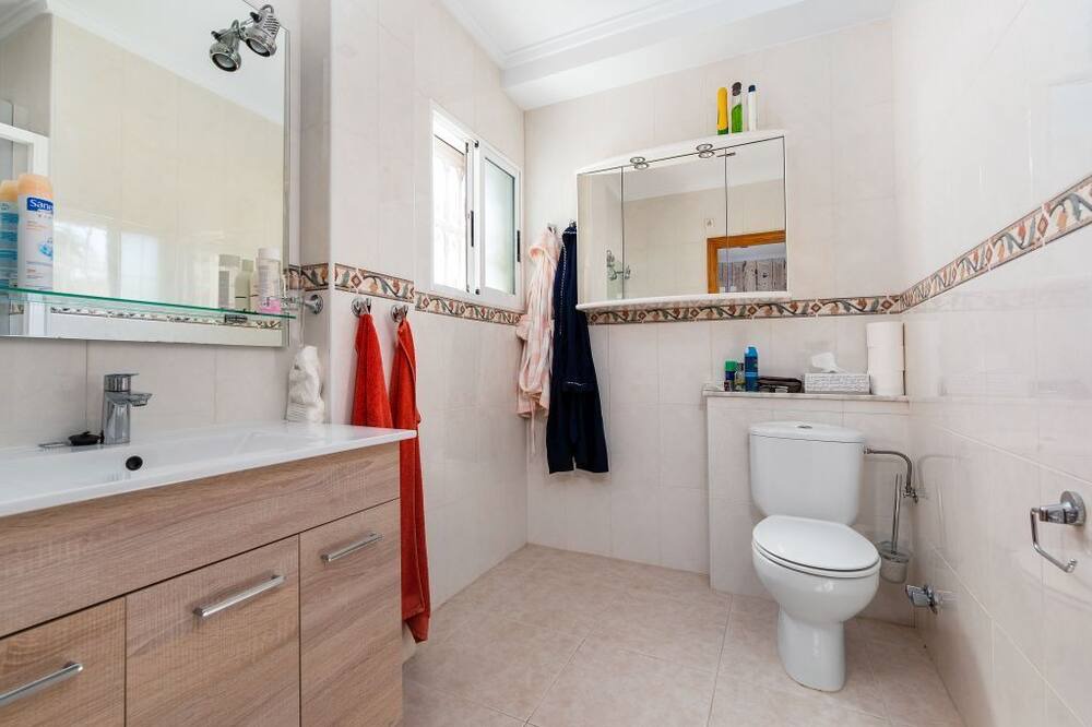 Photo of Bathroom in Rojales