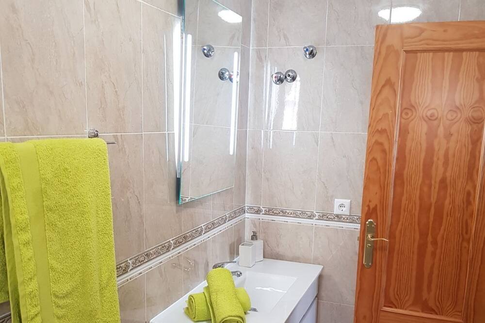 Photo of Bathroom in Daya Vieja