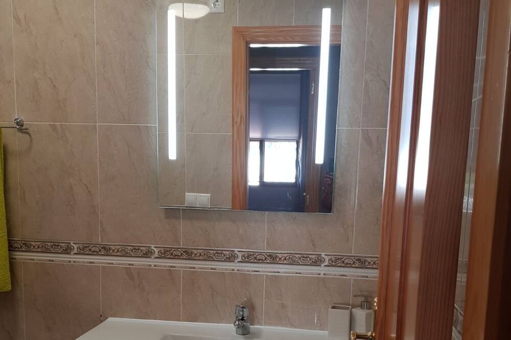 Photo of Bathroom in Daya Vieja