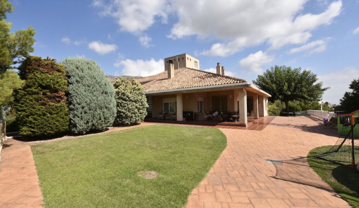 Photo of Outdoor in Cocentaina