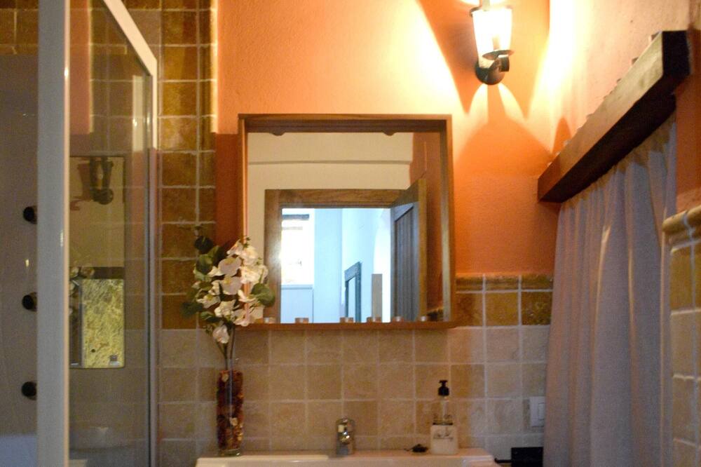 Photo of Bathroom in Penaflor
