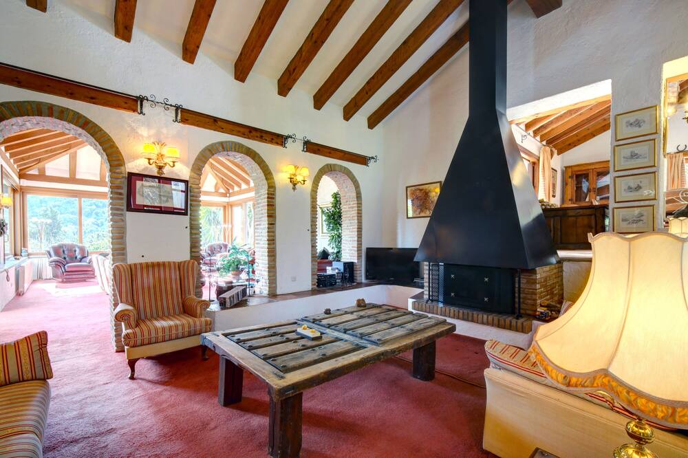 Photo of Others in Casares