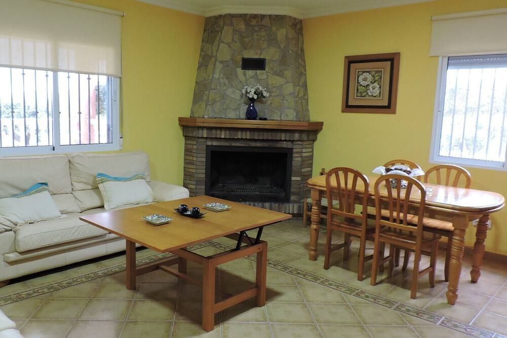 Photo of Livingroom in Onil
