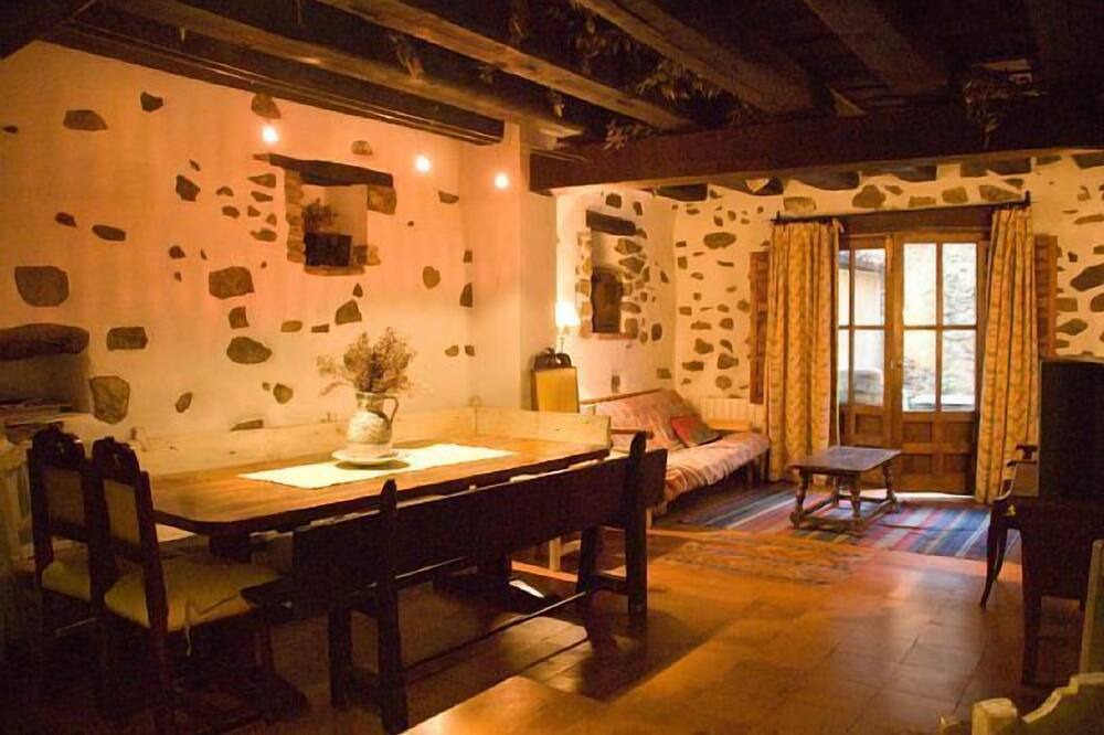 Photo of Kitchen in Arenas de San Pedro