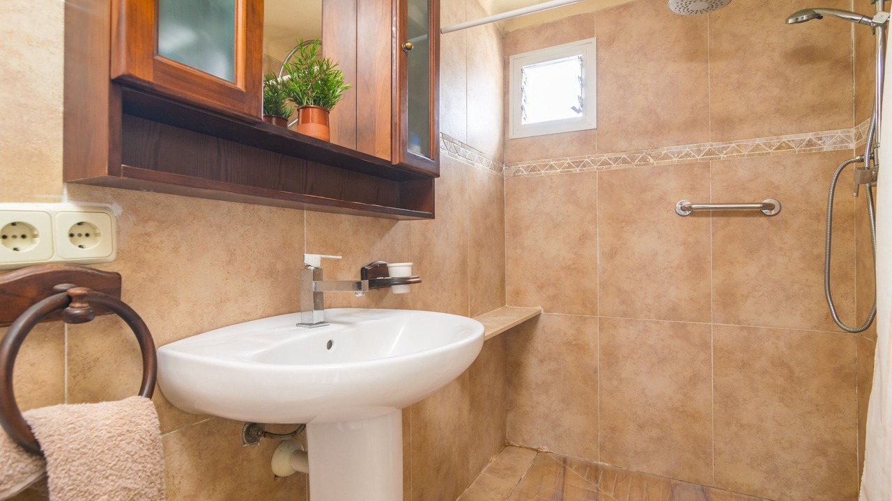 Photo of Bathroom in Inca