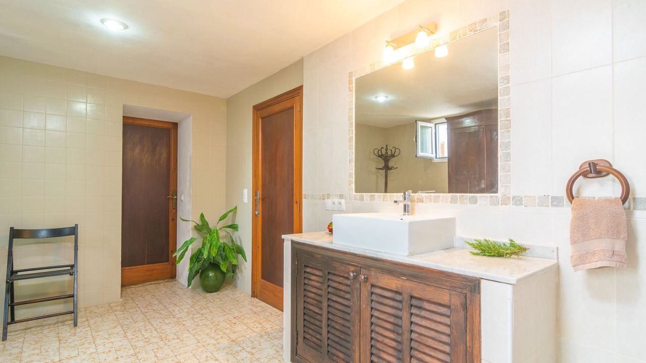 Photo of Bathroom in Inca