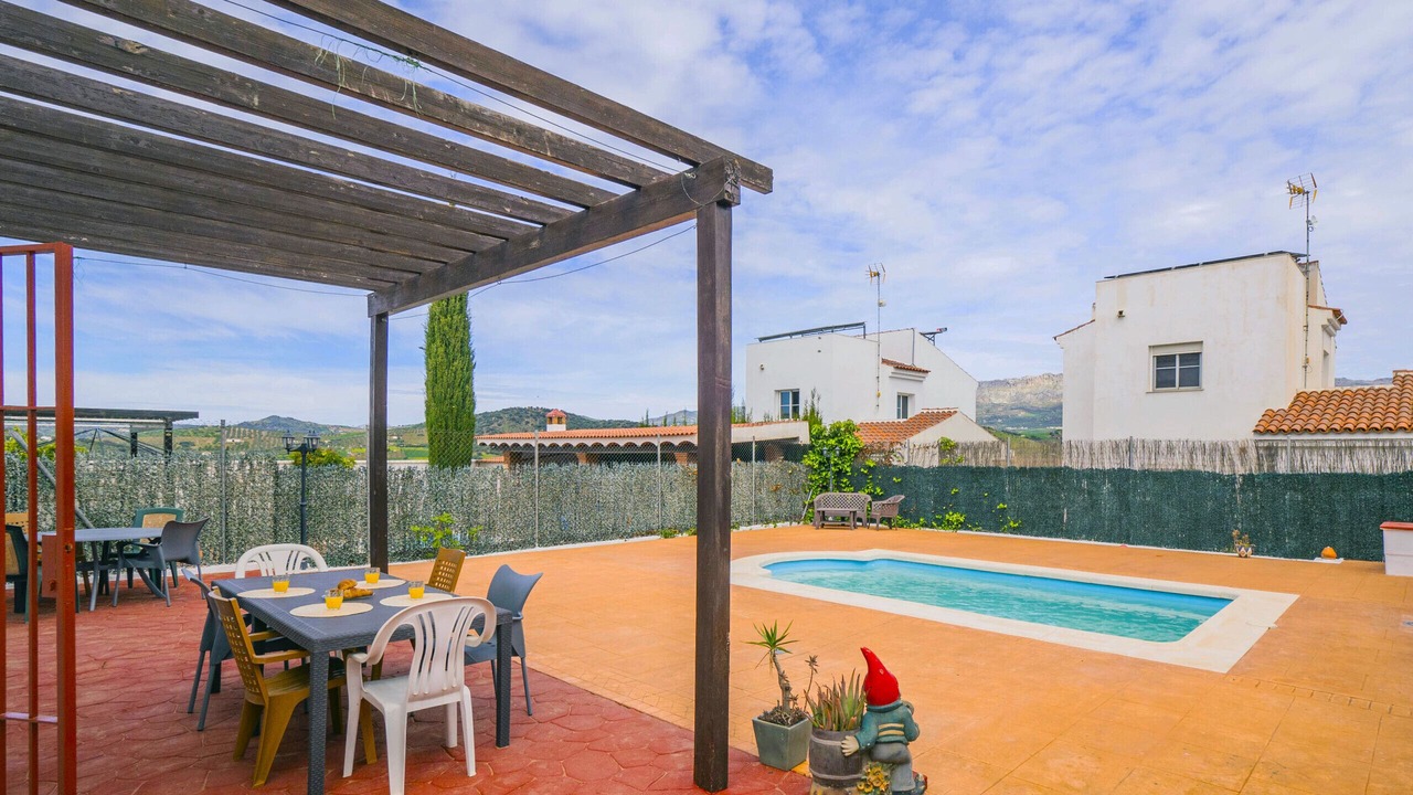 Photo of Outdoor in Almogia