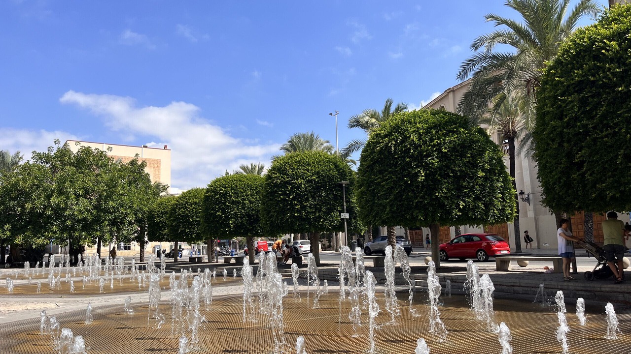 Photo of Others in Raval Roig