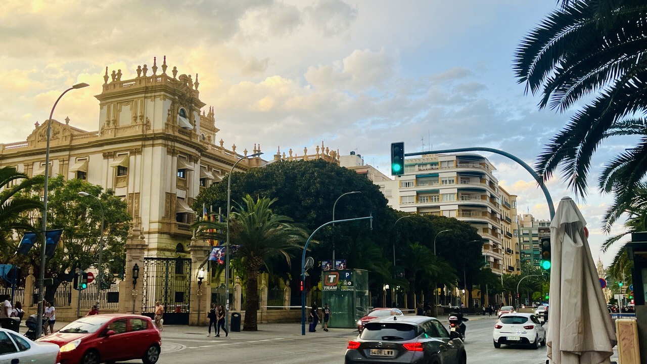 Photo of Others in Raval Roig