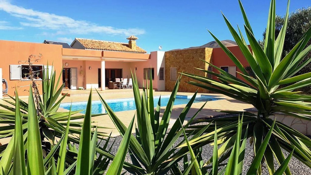 Photo of Outdoor in Triquivijate