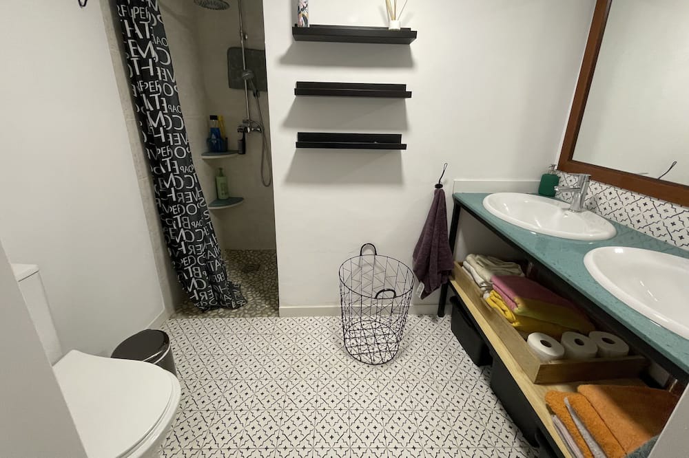 Photo of Bathroom in Penaguila