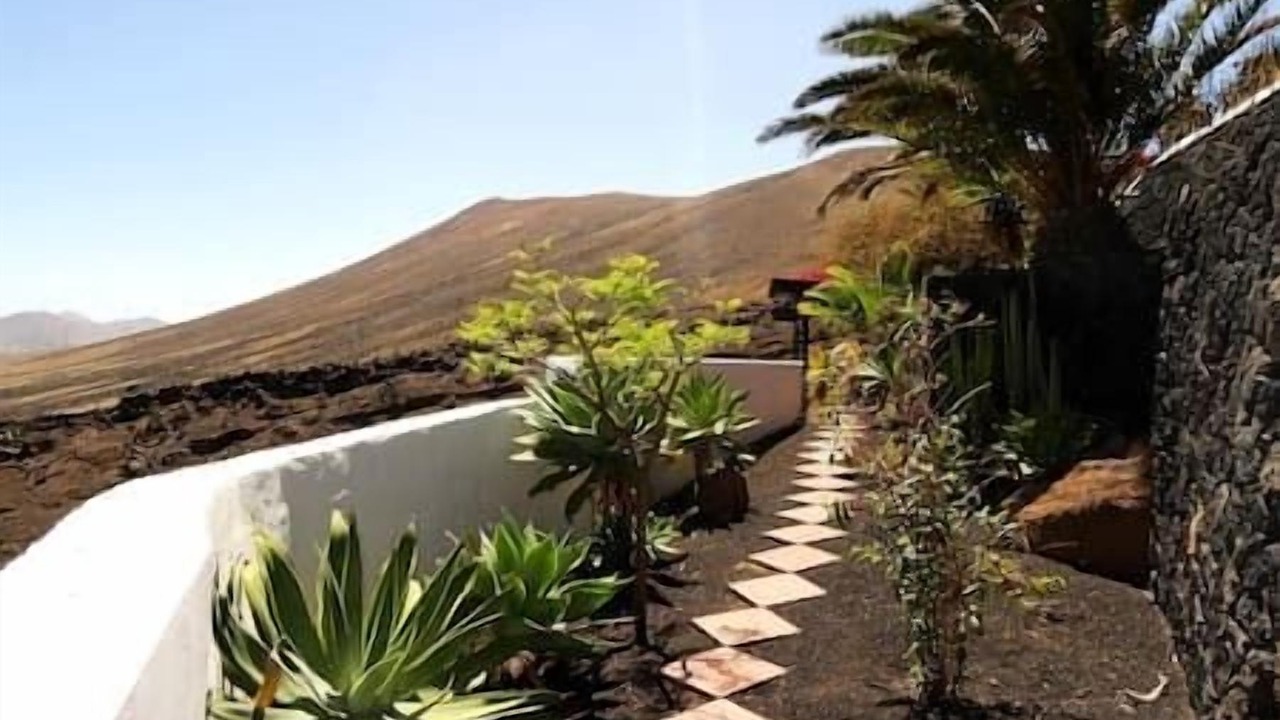 Photo of Outdoor in Macher