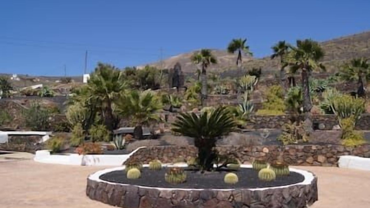 Photo of Outdoor in Macher