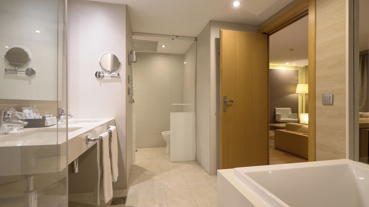 Photo of Bathroom in Este-Alcosa-Torreblanca