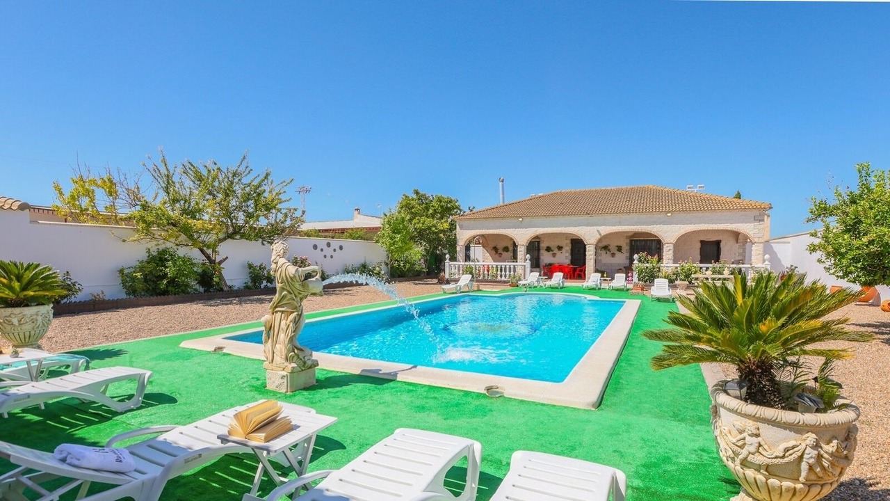 Photo of Outdoor in La Lantejuela
