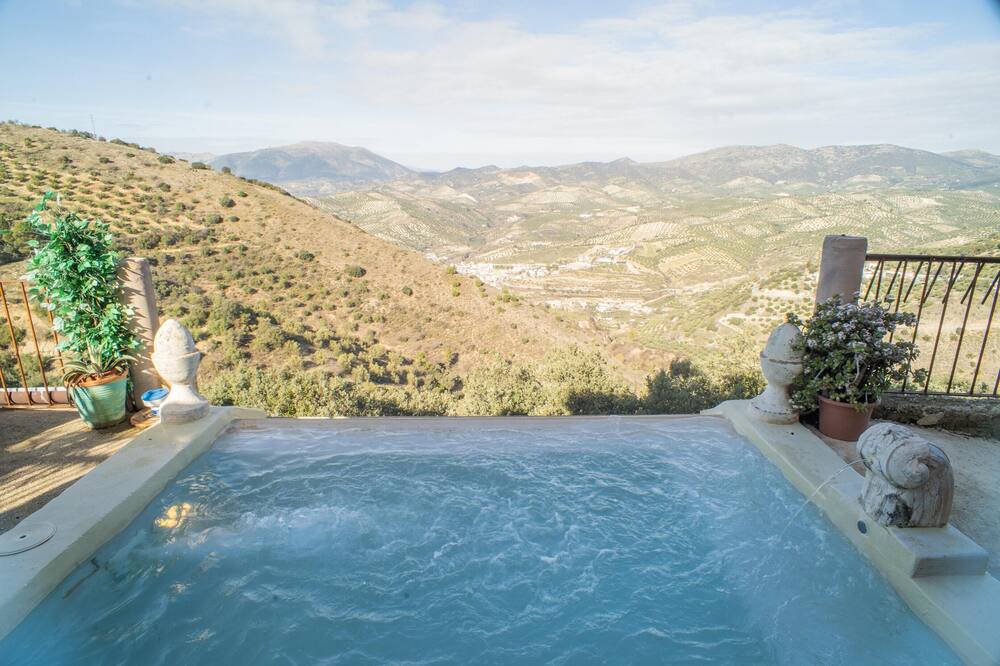 Photo of Outdoor in Algarinejo