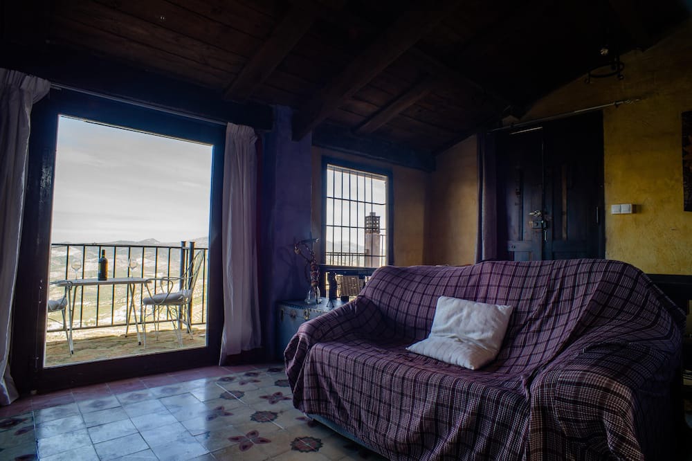 Photo of Livingroom in Algarinejo