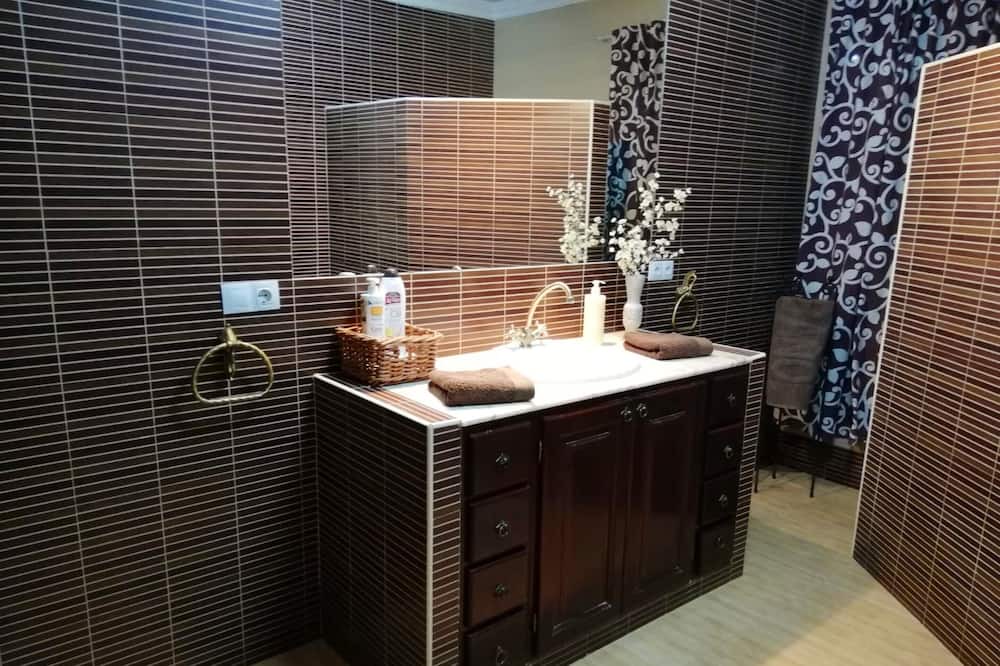 Photo of Bathroom in Ubrique
