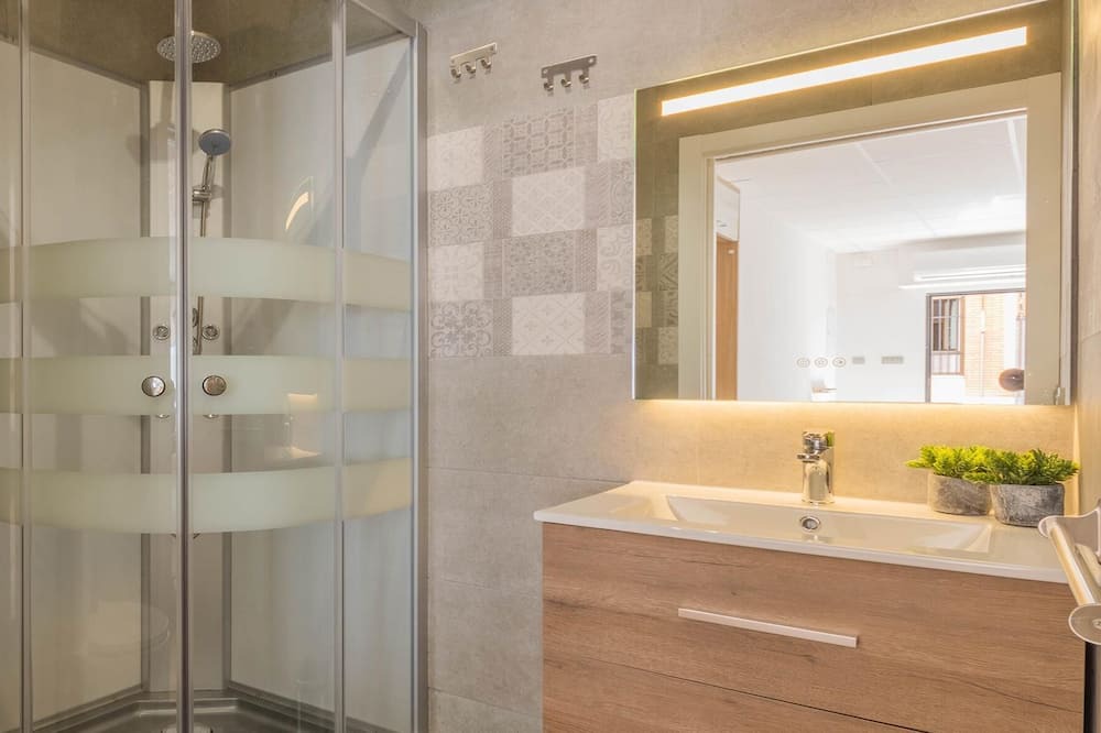 Photo of Bathroom in Cercadilla-Medina Azahara