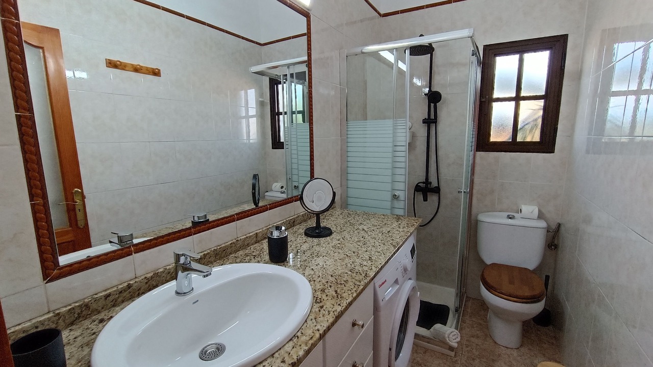 Photo of Bathroom in Triquivijate