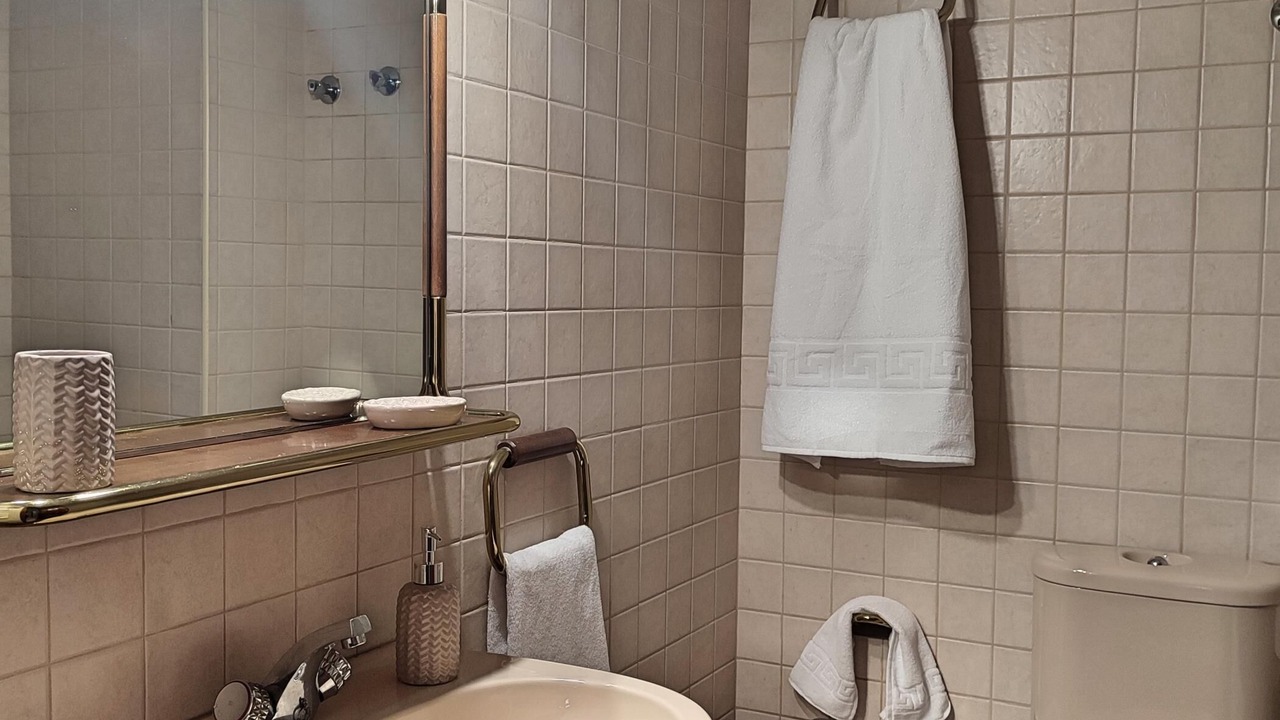 Photo of Bathroom in Huerta del Rey Vallellano