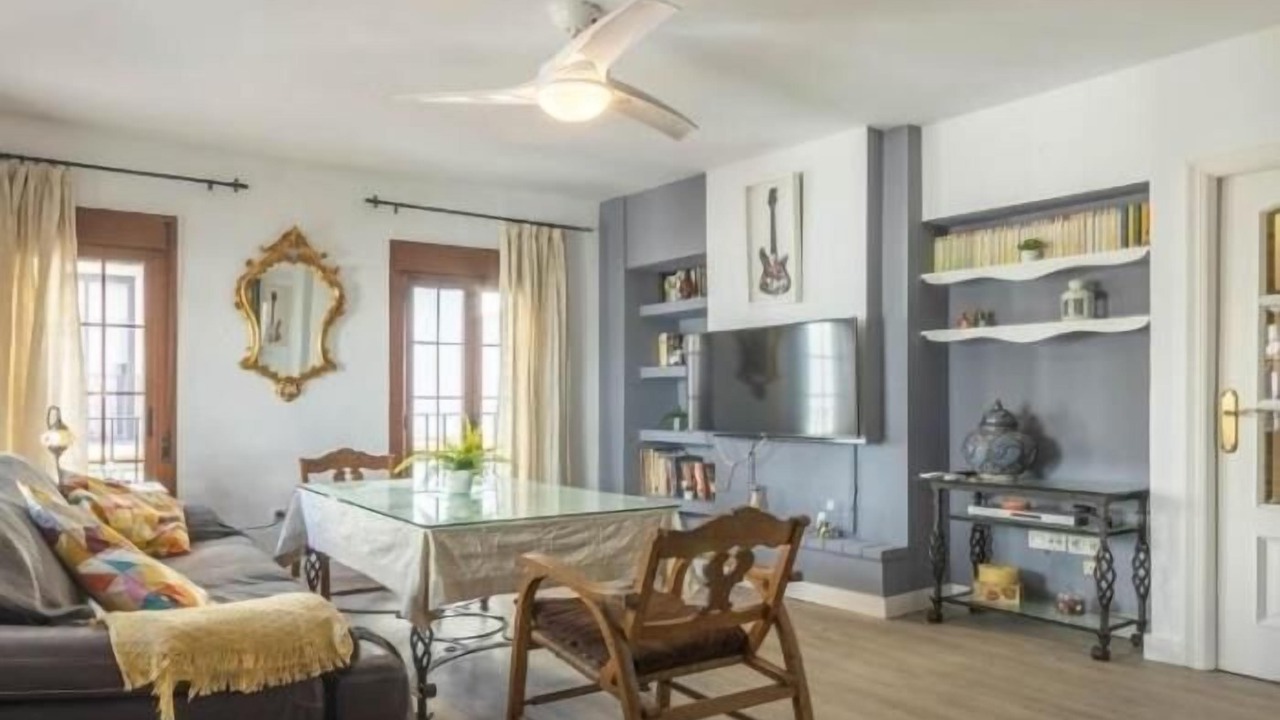 Photo of Livingroom in San Francisco-Ribera