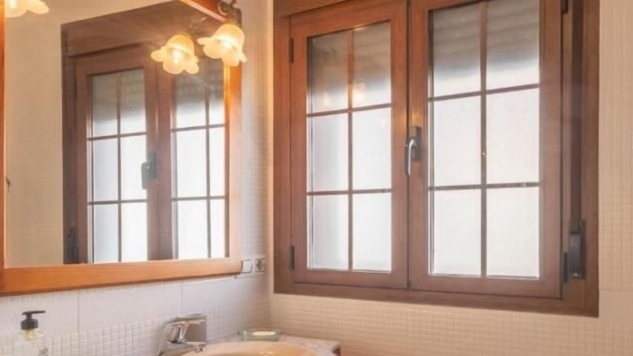 Photo of Bathroom in San Francisco-Ribera
